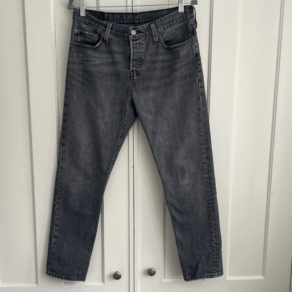 Levi’s 501 CT Gray Men’s Jeans Whiskering Honeycombing Labelled 28x32 / 31x32